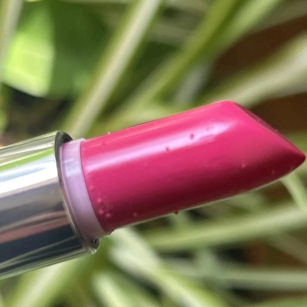 Clinique Gift Set: About Eyes, Clean, Moisture, Take Day Off, PLUS Magenta Lip - Picture 16 of 16